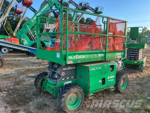 SkyJack SJ6826 RT Šķerveida pacēlāji