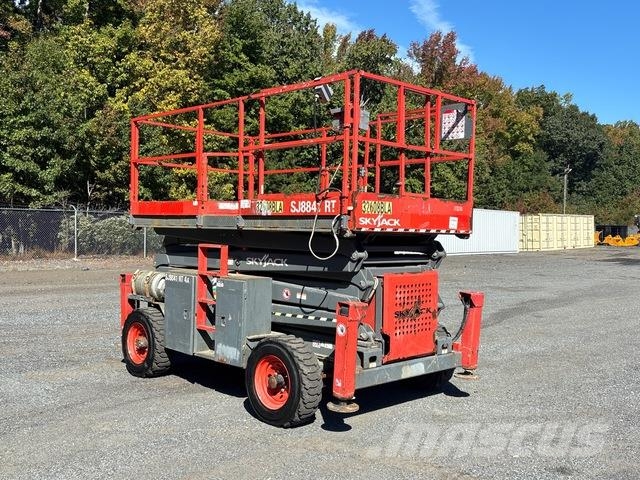 SkyJack SJ8841RT シザースリフト