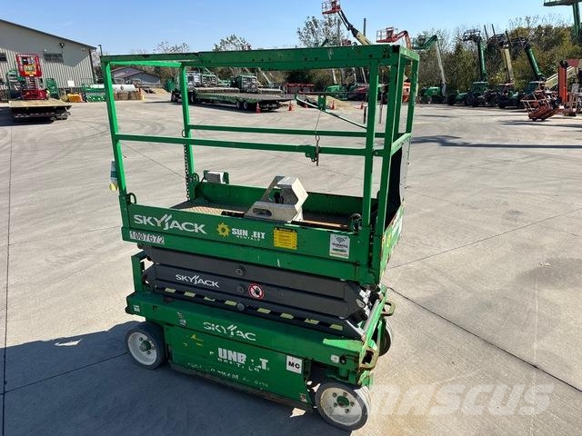 SkyJack SJIII 3219 Elevadores de tesoura