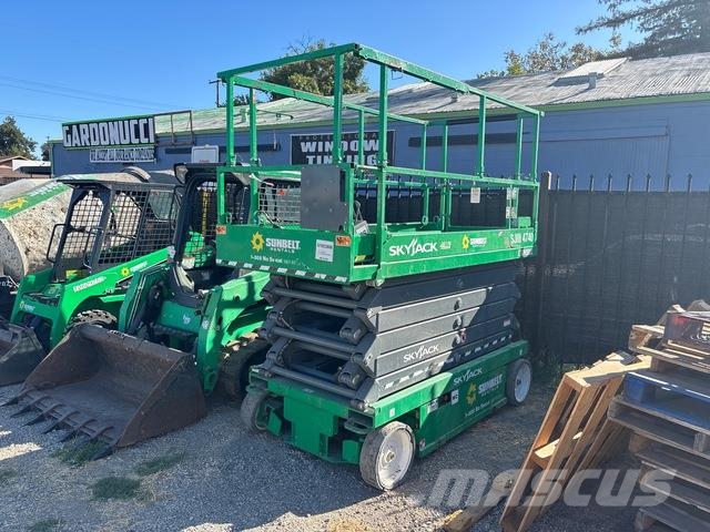 SkyJack SJIII-4740 Підйомники-ножиці