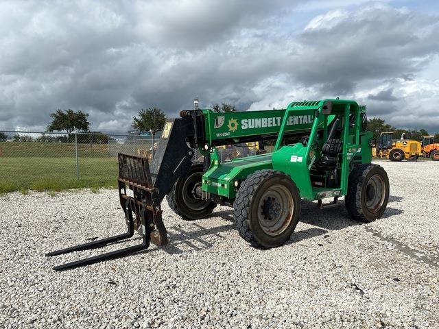 SkyTrak 6042 Telescopic handlers