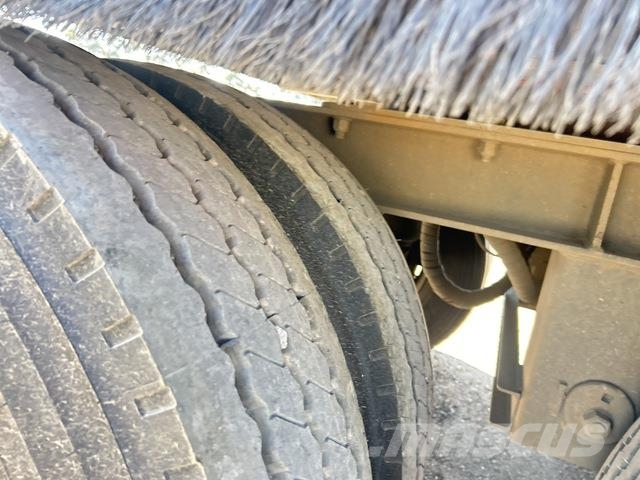 Sloanebuilt Самосвальные прицепы