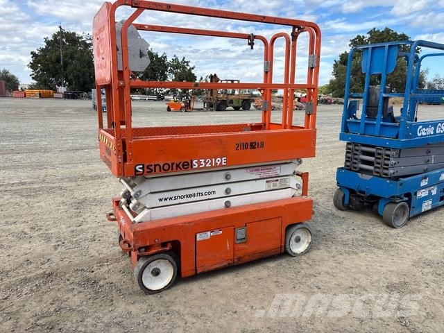 Snorkel S3219E Šķerveida pacēlāji