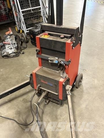 SteelMax HP700 Hydraulic pile hammers