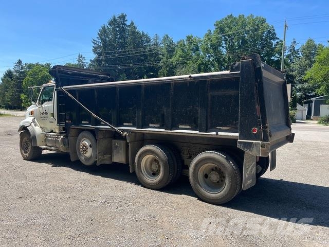 Sterling LT9500 Sora- ja kippiautot