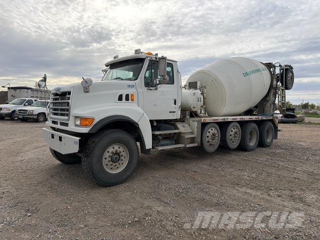 Sterling LT9500 Ostali kamioni