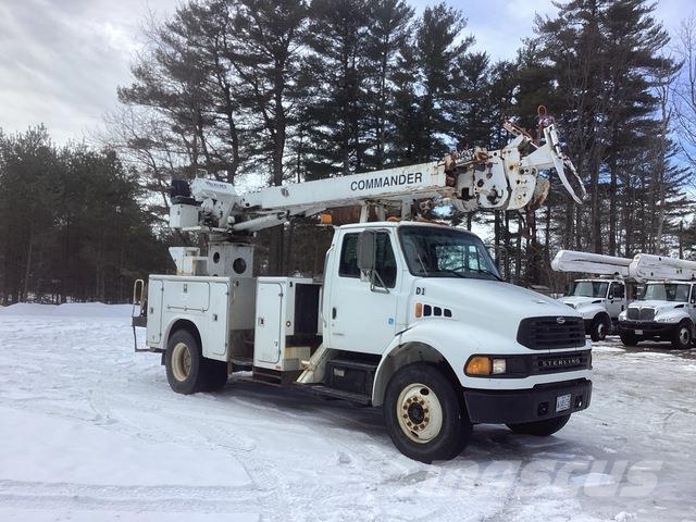 Sterling M7500 移動式鑽機車