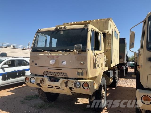 Stewart & Stevenson M1079A1 Kastenwagen