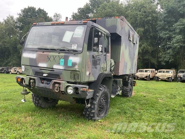 Stewart & Stevenson M1079A1 Kastenwagen