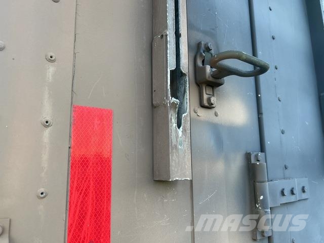 Stewart & Stevenson M1079A1 Kastenwagen