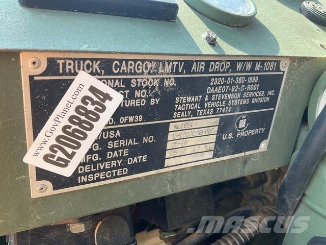 Stewart & Stevenson M1081 Kofferaufbau