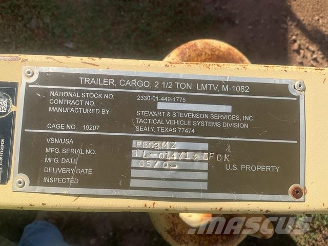 Stewart & Stevenson M1082 Light trailers