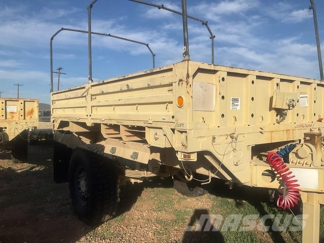 Stewart & Stevenson M1082 Light trailers