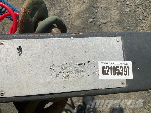 Stewart & Stevenson M1082 Leichtauflieger