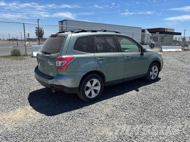 Subaru Forester Carros Ligeiros