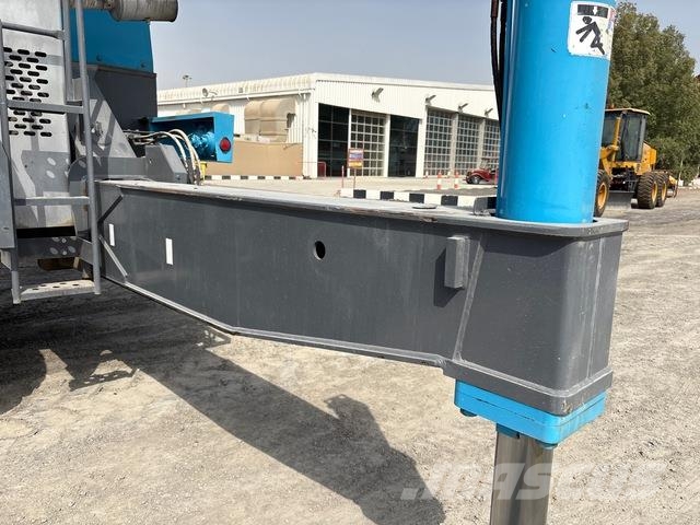 Tadano GR700E Guindastes para terrenos acidentados
