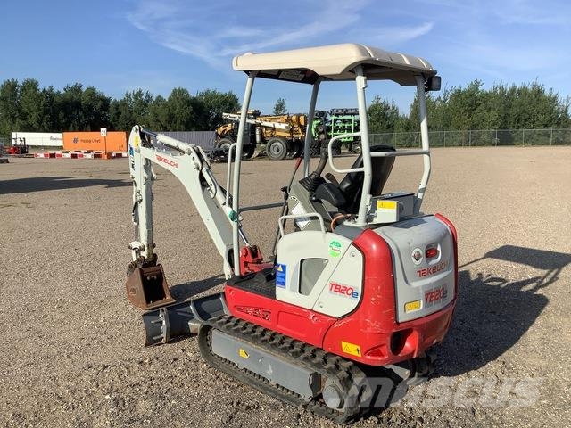 Takeuchi TB20E Bagri goseničarji