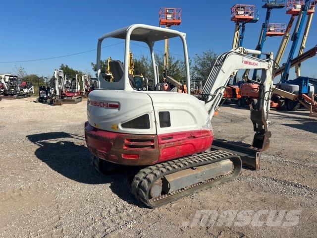 Takeuchi TB240 Bagri goseničarji