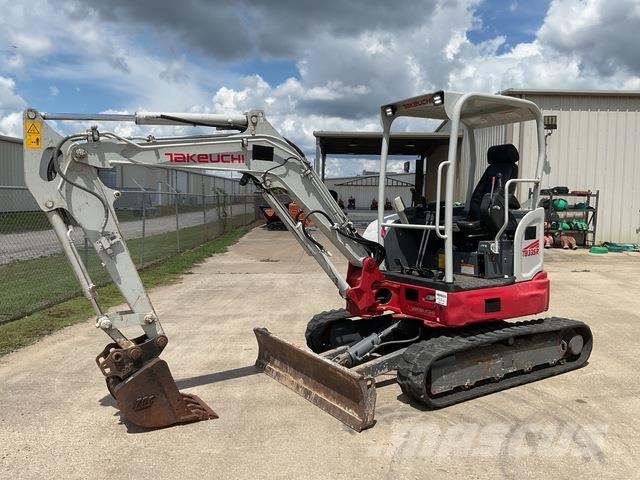 Takeuchi TB335R Gravemaskiner på larvebånd