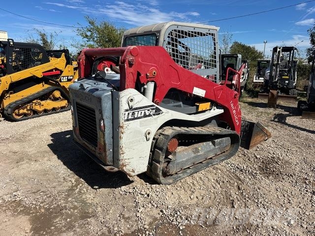 Takeuchi TL10V2 لوادر انزلاقية التوجيه