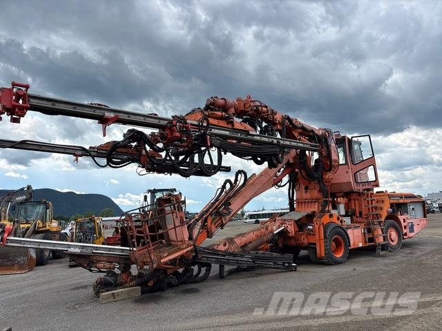 Tamrock Axera T12-315 Обладнання для горизонтального буріння