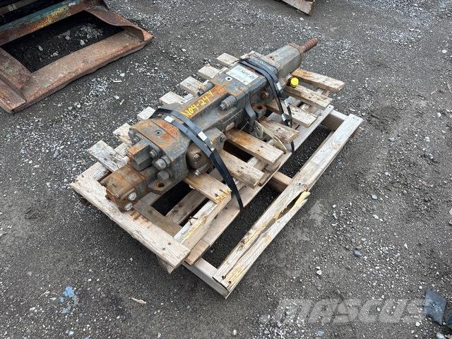 Tamrock HL560 مطارق / كسارات