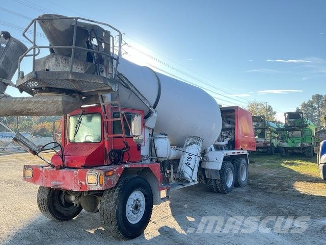 Terex  شاحنات أخرى