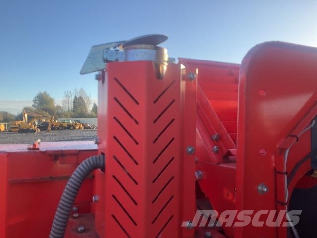 Terex Finlay I-120RS Drupinātāji