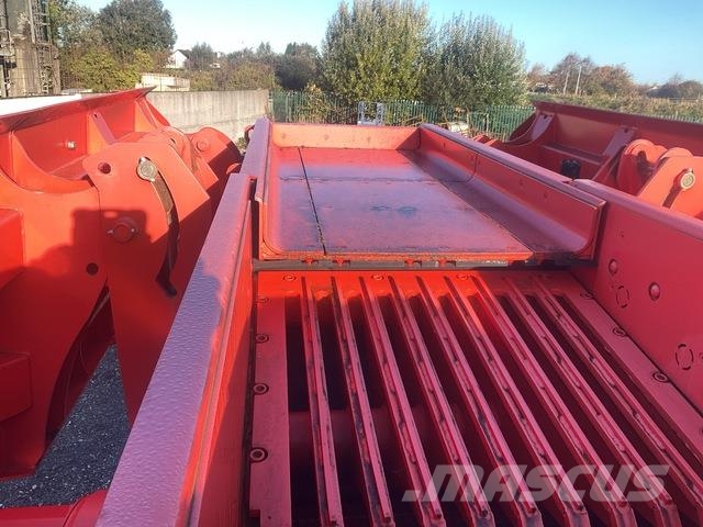 Terex Finlay I-120RS Drupinātāji