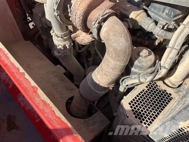 Terex J1170 جراشات