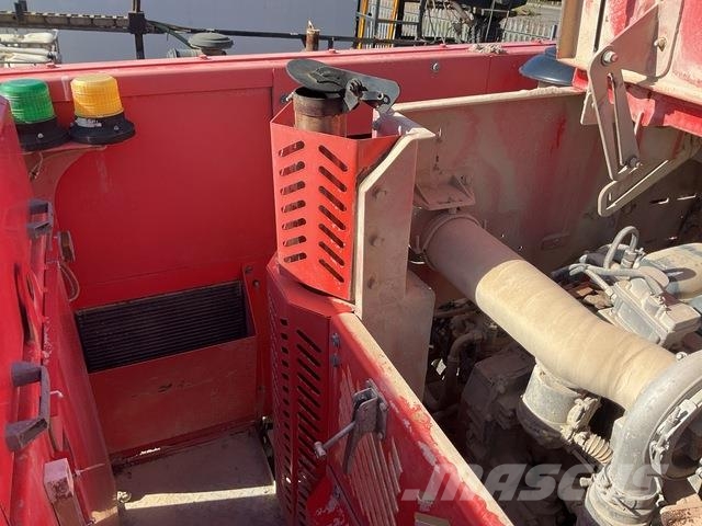 Terex J1170 جراشات