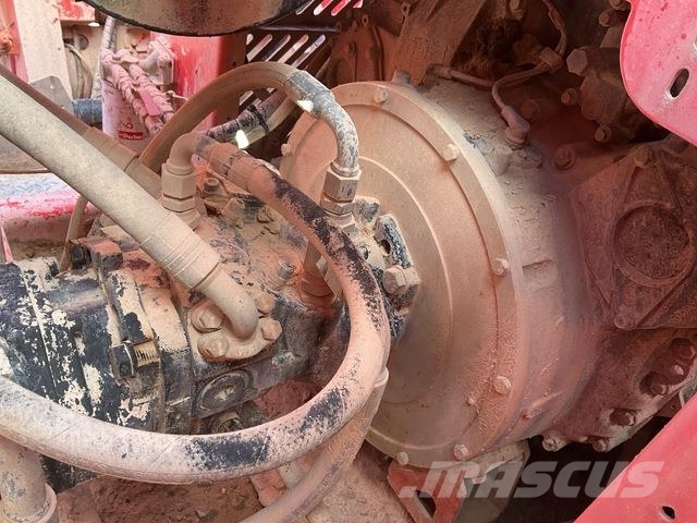 Terex J1170 جراشات