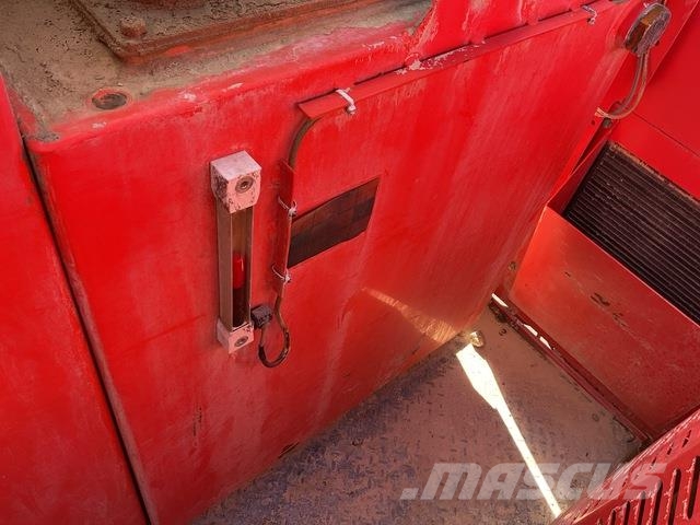 Terex J1170 جراشات