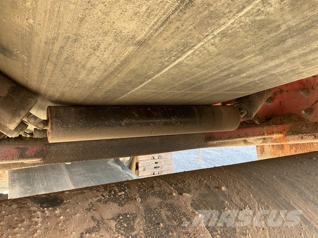 Terex J1170 جراشات