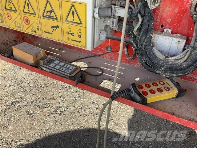 Terex J1170 جراشات