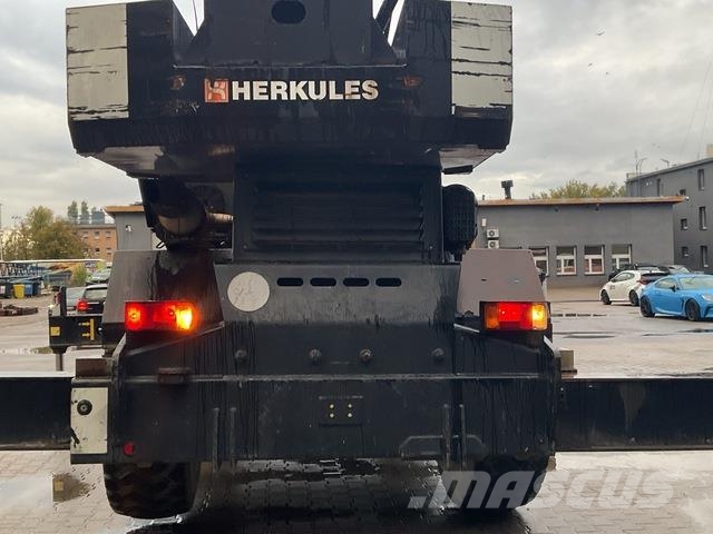 Terex RC45-1 Raske maastiku tõstukid