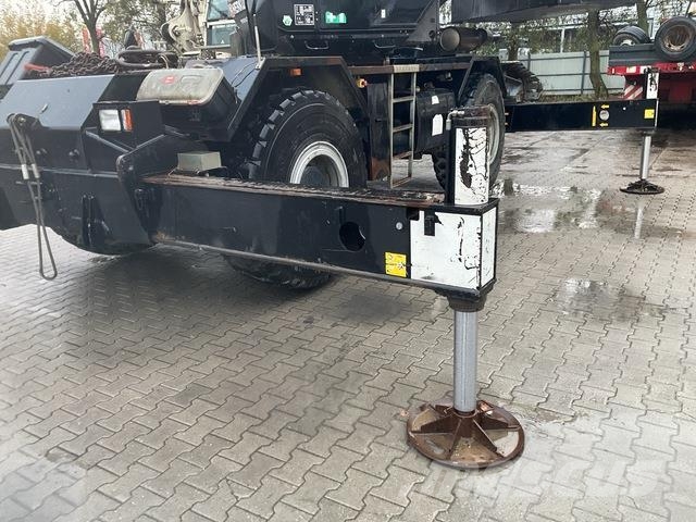 Terex RC45-1 Raske maastiku tõstukid