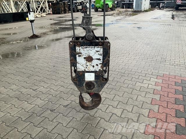 Terex RC45-1 Raske maastiku tõstukid