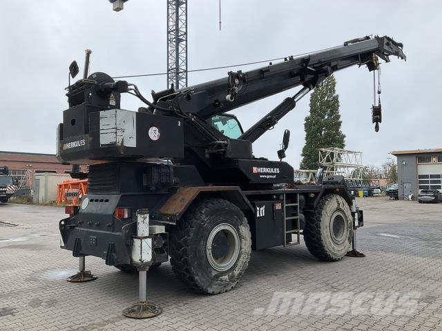 Terex RC45-1 Raske maastiku tõstukid