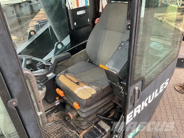 Terex RC45-1 Raske maastiku tõstukid