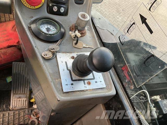 Terex RC45-1 Raske maastiku tõstukid