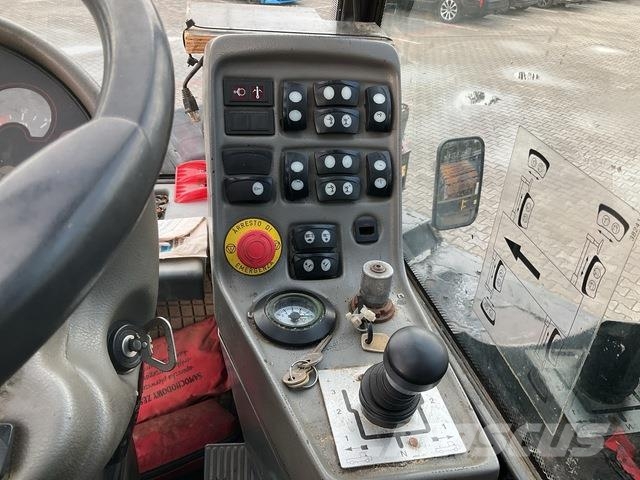 Terex RC45-1 Raske maastiku tõstukid