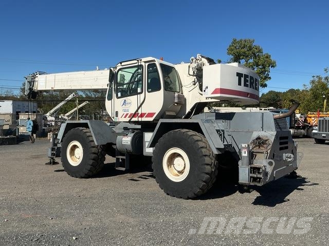 Terex RT335-1 ラフテレーンクレーン