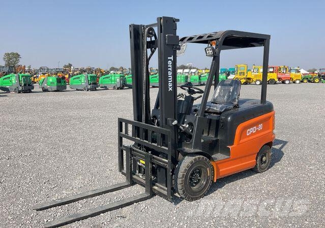  Terramax CPD-20 バッテリーフォークリフト