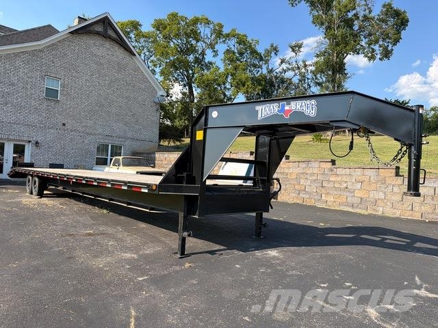 Texas Bragg Auto pārvadāšanas treileri