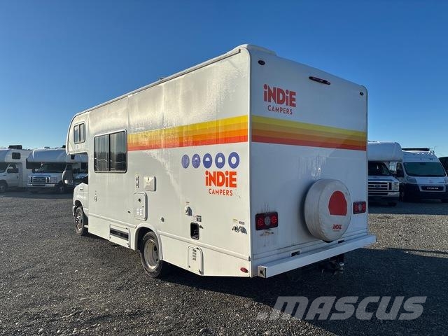 Thor Motor Coach 022E Kemperi un dzīvojamās piekabes
