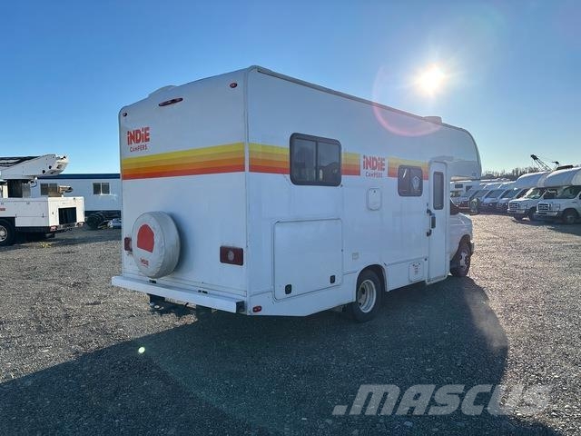 Thor Motor Coach 022E Kemperi un dzīvojamās piekabes