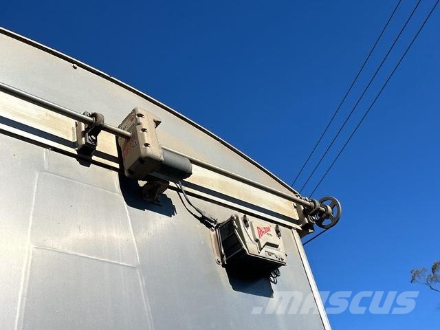 Tip Trailers R Us Vyklápacie prívesy