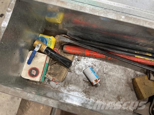  Tire Repair Kit معدات البناء - غير ذلك
