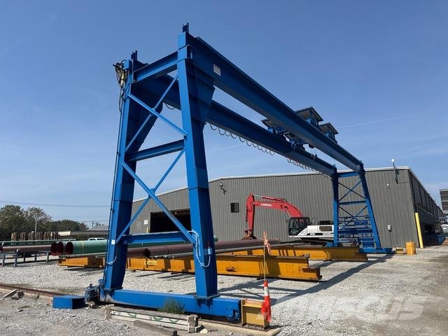 TM Grue à fixation suspendue